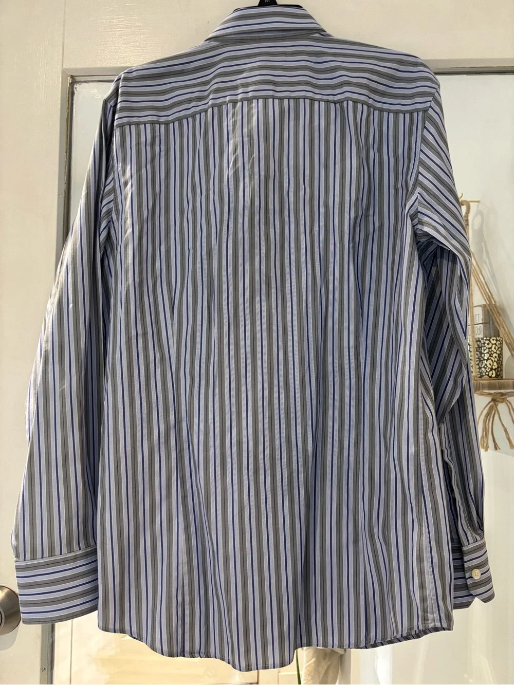 Banana Republic Men’s Blue & Gray Striped Dress Shirt